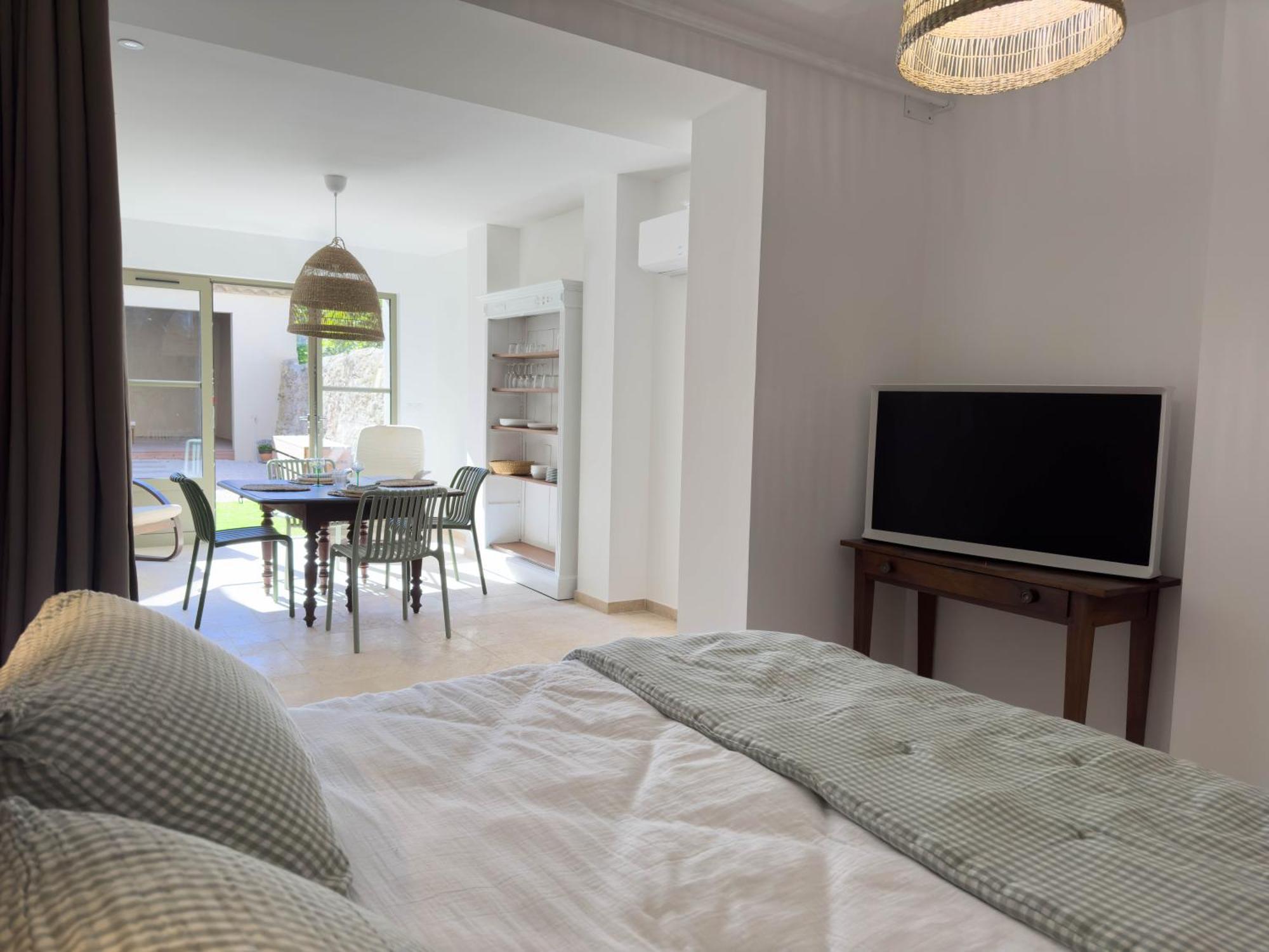 Les Suites Du 13 Aigues-Mortes Ngoại thất bức ảnh